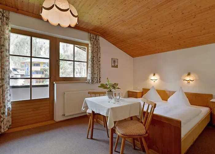 Affittacamere Gaestehaus Elfriede 3*